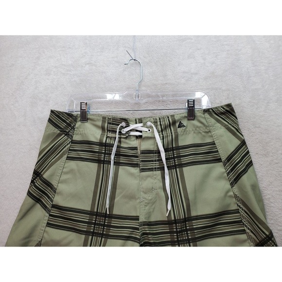 Wonderwall Board Shorts Mens 34 Green Plaid 100% Polyester Zip Pocket Drawstring - Picture 4 of 8